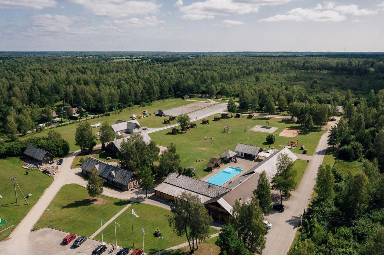 Holiday Village Suur Toell Kuressaare Buitenkant foto