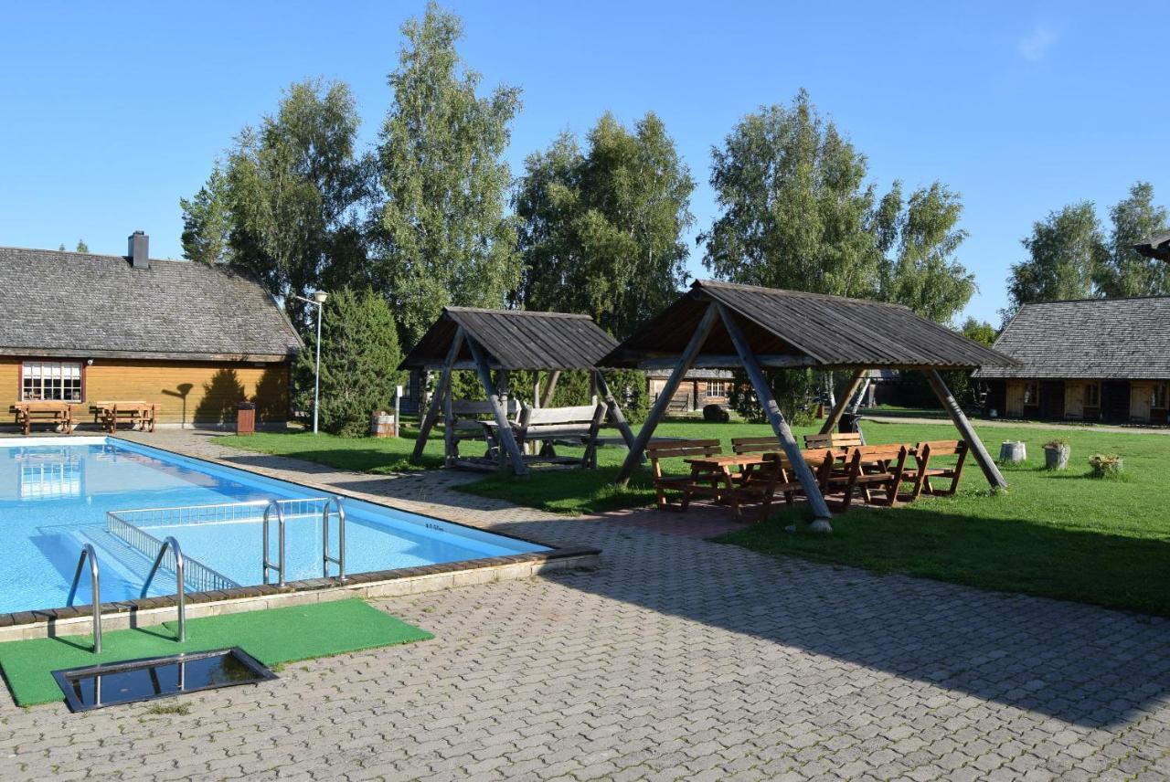 Holiday Village Suur Toell Kuressaare Buitenkant foto