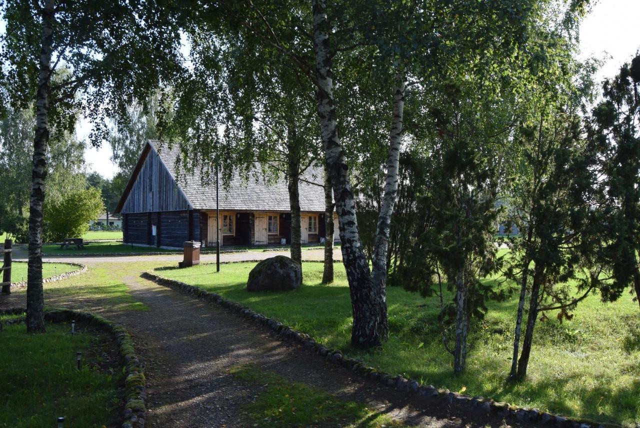 Holiday Village Suur Toell Kuressaare Buitenkant foto