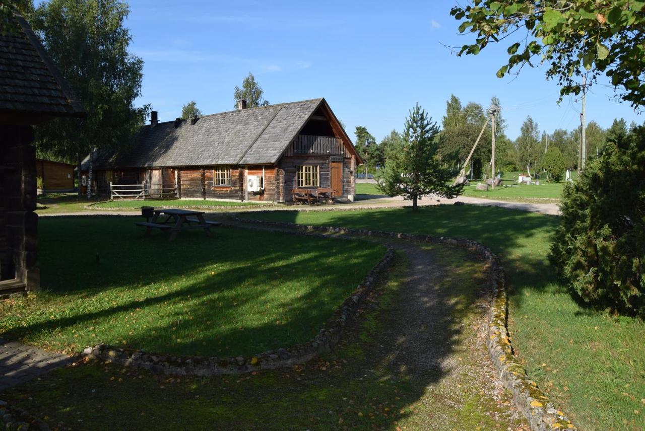 Holiday Village Suur Toell Kuressaare Buitenkant foto