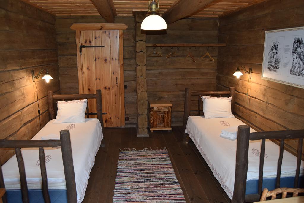 Holiday Village Suur Toell Kuressaare Buitenkant foto